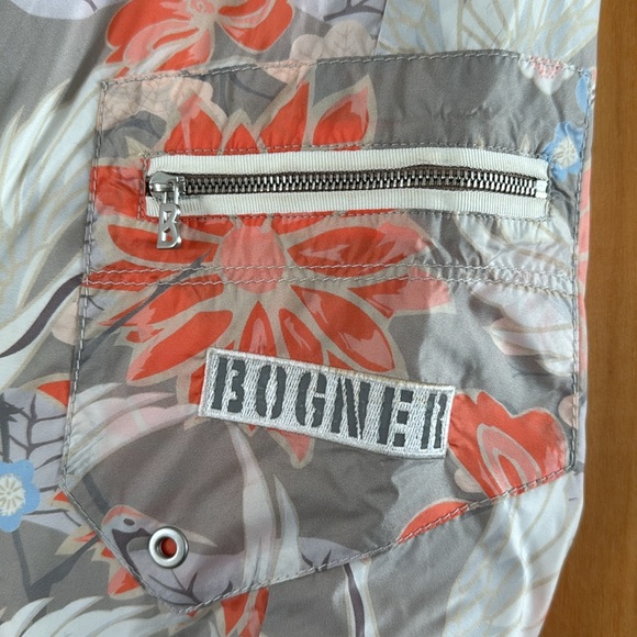 Bogner Ski Pants - Barely worn! Size 6L (31” inseam) Fits standard US 4, 26/27 - Picture 2 of 7